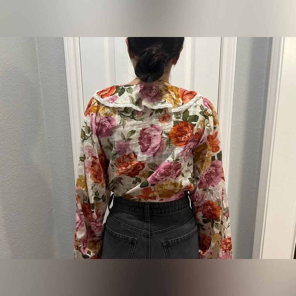 Show Me Your MuMu Fall Multicolor Floral Blouse - Picture 13 of 14